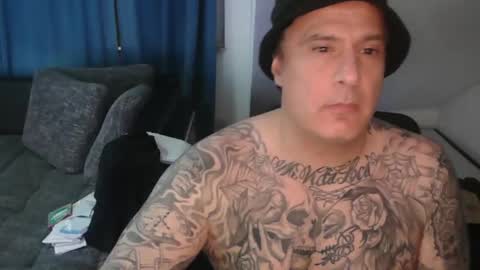 sinalco1975 online show from September 2025 04:15:01 AM