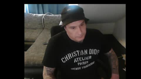 Snapshot of sinalco1975 chatting on March 2026 03:01:01 PM sinalco1975 online show from March 2026 03:01:01 PM