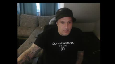 Snapshot of sinalco1975 chatting on April 2026 05:07:02 AM sinalco1975 online show from April 2026 05:07:02 AM