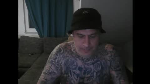 Snapshot of sinalco1975 chatting on May 2026 02:30:02 AM sinalco1975 online show from May 2026 02:30:02 AM