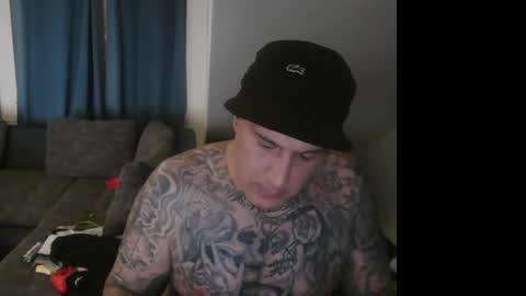 Snapshot of sinalco1975 chatting on May 2026 01:47:02 AM sinalco1975 online show from May 2026 01:47:02 AM