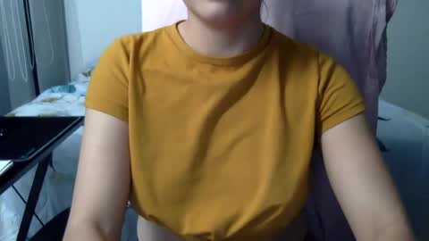 Snapshot of sindrastone chatting on December 2024 08:49:02 PM Sindra online show from December 2024 08:49:02 PM