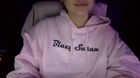 Snapshot of sindrastone chatting on January 2025 04:59:01 AM Sindra online show from January 2025 04:59:01 AM