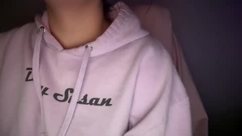 Sindra online show from April 2026 01:05:01 AM