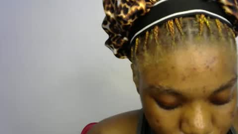 Snapshot of sinful_bitch80 chatting on May 2026 06:53:01 AM sinful_bitch80 online show from May 2026 06:53:01 AM