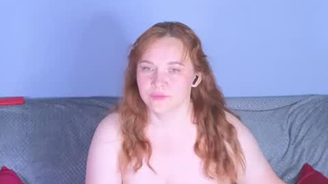 Snapshot of sinful_helena chatting on June 2026 04:04:02 AM sinful_helena online show from June 2026 04:04:02 AM
