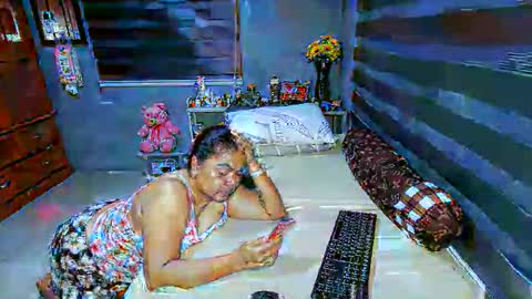 sinfullwife6969 online show from May 2026 12:57:01 PM