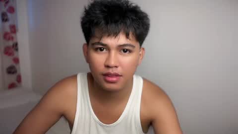Snapshot of sinfullyasian chatting on July 2026 04:07:01 AM Dexter online show from July 2026 04:07:01 AM