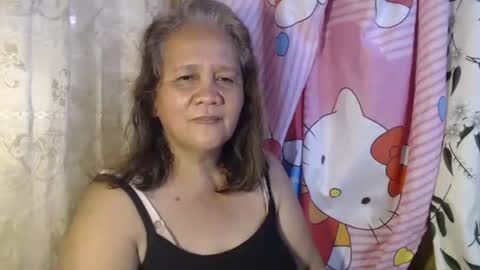 Snapshot of single_momma68 chatting on November 2025 04:14:01 AM Single momma68 online show from November 2025 04:14:01 AM