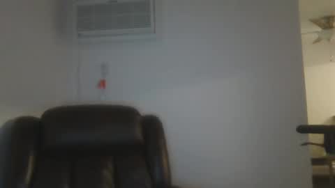 Snapshot of singledude_69 chatting on December 2024 11:38:02 AM SingleDude 69 online show from December 2024 11:38:02 AM