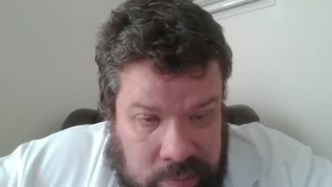 Snapshot of singledude_69 chatting on December 2024 06:29:01 PM SingleDude 69 online show from December 2024 06:29:01 PM