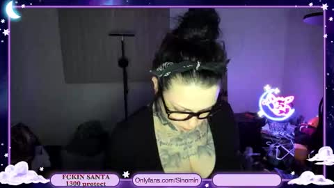 Sinomin online show from December 2025 01:35:01 AM