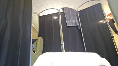 Snapshot of sinseason chatting on March 2025 08:54:02 AM Sinseason online show from March 2025 08:54:02 AM