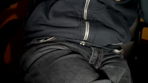 Snapshot of sinthesi chatting on April 2026 03:49:02 AM Alex online show from April 2026 03:49:02 AM