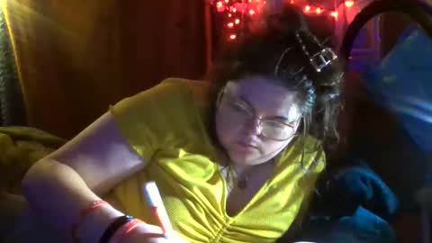 Snapshot of siofra chatting on April 2026 02:27:02 AM Siofra online show from April 2026 02:27:02 AM