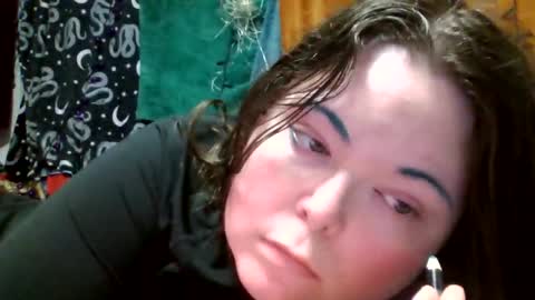 Snapshot of siofra chatting on May 2026 01:22:01 AM Siofra online show from May 2026 01:22:01 AM