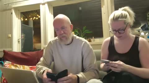 Sir Bacchus  Miss Essre online show from January 2026 07:06:02 PM