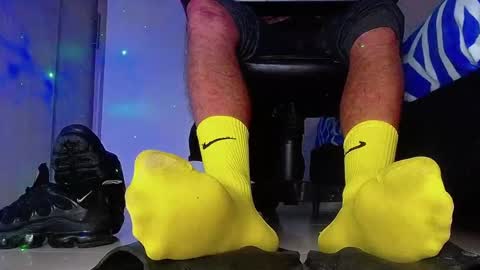 only foot                         worshipers here online show from February 2026 07:09:02 AM