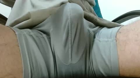 AlphaMaster Rodrick online show from November 2025 02:03:02 AM