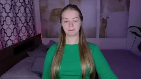 Snapshot of sirenabloom chatting on July 2026 05:22:01 AM SirenaBloom online show from July 2026 05:22:01 AM