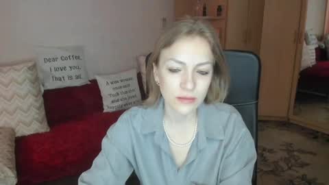 Snapshot of sirenasilk chatting on April 2026 09:03:01 AM sirenasilk online show from April 2026 09:03:01 AM
