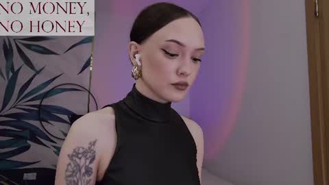 Goddess Sirena online show from June 2026 08:44:01 PM