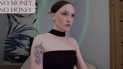 Goddess Sirena online show from July 2026 07:42:01 PM
