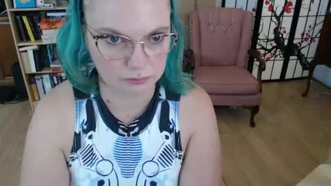 Sirene Serpens online show from February 2025 12:15:01 AM