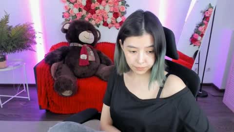 Snapshot of sirenmystique chatting on May 2026 07:10:02 PM Si online show from May 2026 07:10:02 PM