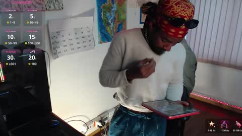 Snapshot of siriss_boyrag chatting on February 2026 01:40:01 PM siriss_boyrag online show from February 2026 01:40:01 PM