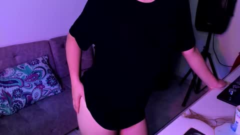 Snapshot of sirius_angels chatting on February 2026 02:50:02 AM Sirius angels online show from February 2026 02:50:02 AM