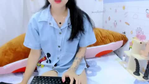 julila online show from September 2025 02:35:01 AM