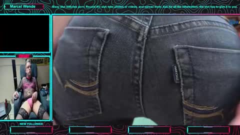 Snapshot of sissy_eposed_slut chatting on February 2026 09:06:02 AM sissy_eposed_slut online show from February 2026 09:06:02 AM