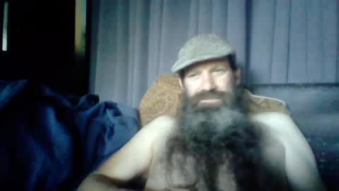 Snapshot of sitonmybeardxxx chatting on June 2026 12:10:02 PM sitonmybeardxxx online show from June 2026 12:10:02 PM