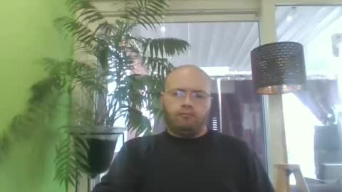 Snapshot of sixten113 chatting on February 2026 09:14:02 AM sixten113 online show from February 2026 09:14:02 AM