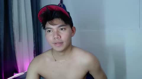 Snapshot of sixtj4s chatting on February 2026 09:02:02 AM mIKE online show from February 2026 09:02:02 AM