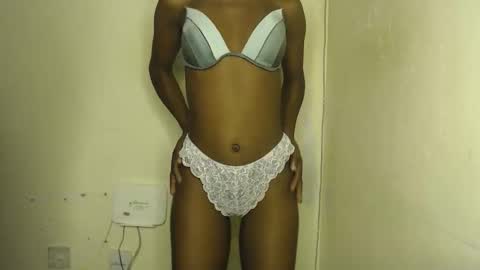 sizzly_ass online show from March 2026 12:30:01 PM