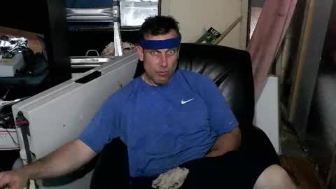 Snapshot of sizzzlenomics chatting on June 2026 04:58:01 AM SIZZZLENOMICS online show from June 2026 04:58:01 AM