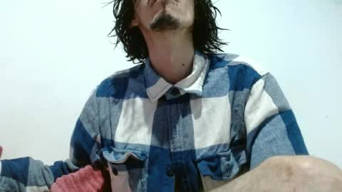 Snapshot of sk8sir chatting on June 2026 06:57:02 PM sk8sir online show from June 2026 06:57:02 PM