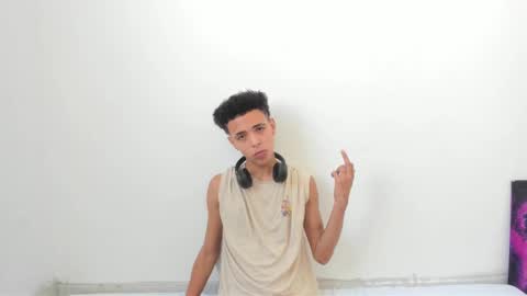 skady_coronado online show from December 2024 05:40:01 PM