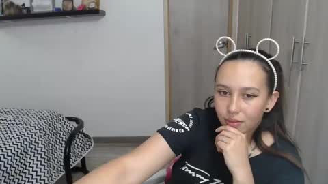 Alice online show from December 2024 03:03:02 AM