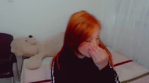 Arlett online show from October 2025 04:02:02 PM