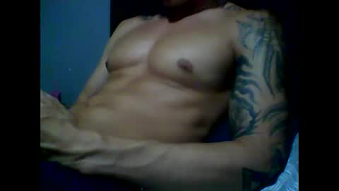 Snapshot of skater19xxx chatting on December 2024 12:40:02 AM miguel online show from December 2024 12:40:02 AM