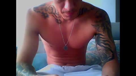 Snapshot of skater19xxx chatting on February 2025 04:16:01 PM miguel online show from February 2025 04:16:01 PM