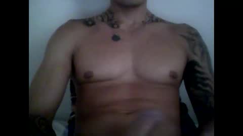 Snapshot of skater19xxx chatting on February 2025 07:14:01 PM miguel online show from February 2025 07:14:01 PM