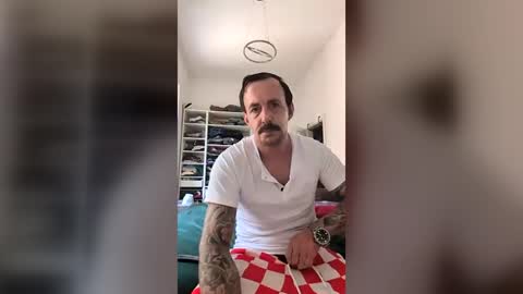 Snapshot of skaterproll chatting on June 2026 11:27:01 AM skaterproll online show from June 2026 11:27:01 AM