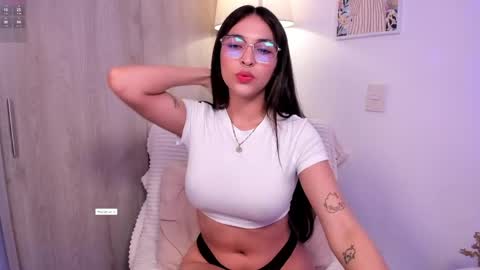 Snapshot of skeeter_cb chatting on June 2026 06:45:01 PM Skeete CHRISTMAS SHOW THIS DECEMBER 24 CHECK OUT MY AMAZON LIST AND MAKE ME HAPPY online show from June 2026 06:45:01 PM