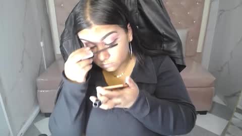 Skarlet online show from March 2026 01:05:02 PM