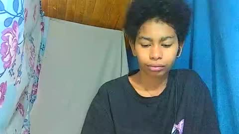 skinny0160 online show from April 2026 10:29:01 PM