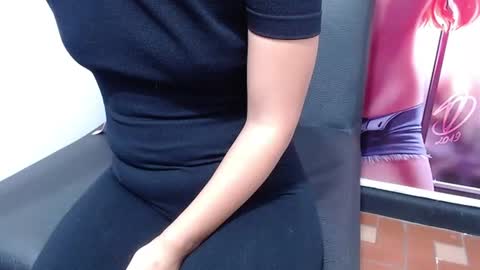 Snapshot of skinny_nastyy chatting on July 2026 03:03:01 PM Kim skinny online show from July 2026 03:03:01 PM